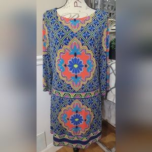 Womens medium colorful midi length 3/4 sleeve dress